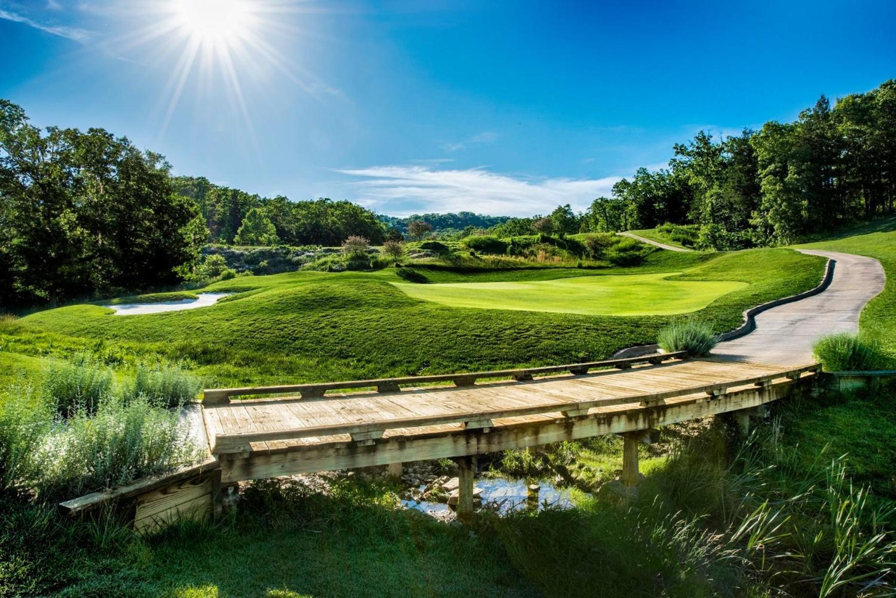 Personal Getaway. Golf Resort Gem. Great Location! Брэнсон Экстерьер фото